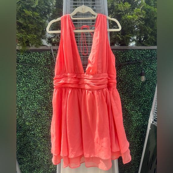 Abercrombie & Fitch Deep Plunge Mini Dress in Coral - Picture 1 of 4